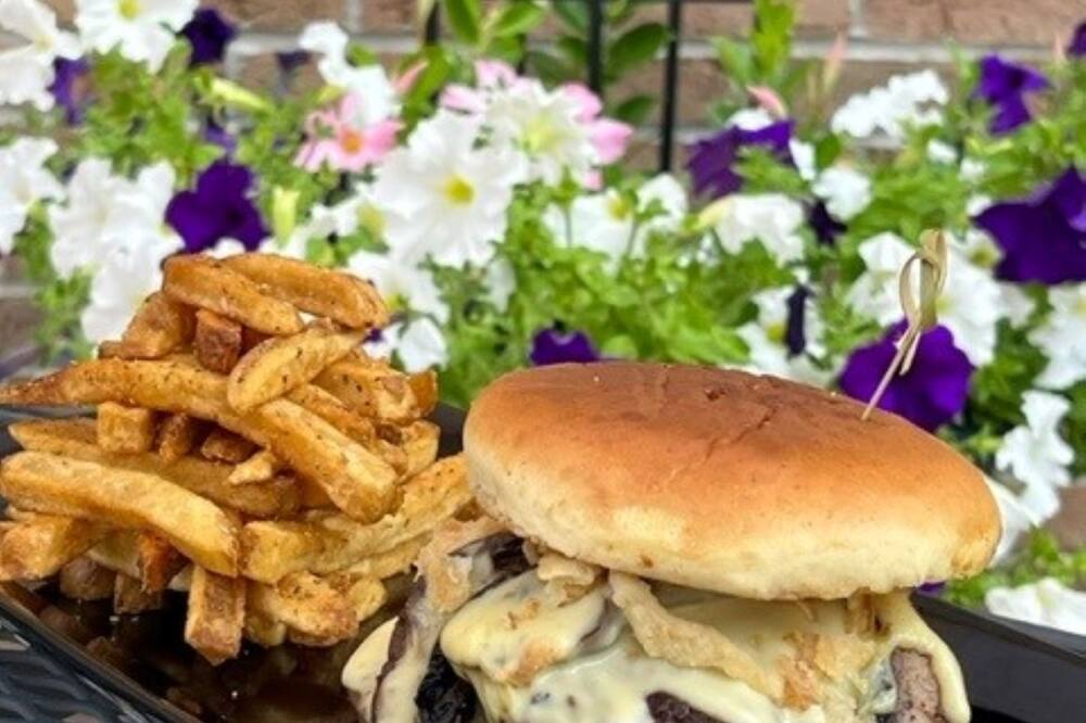 ケント ステー ト ユニバーシティ ホテル アンド カンファレンス センター 写真