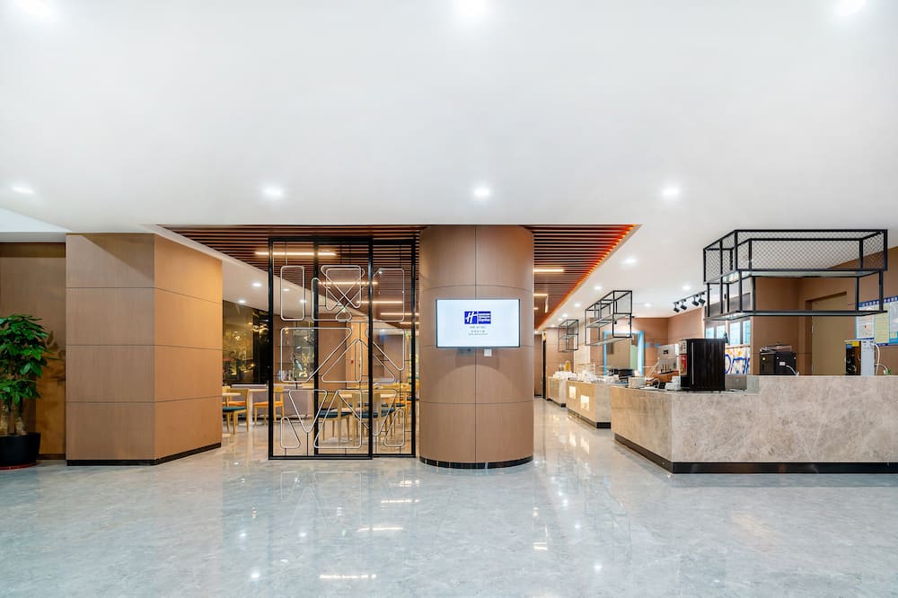 Holiday Inn Express Jinan Jingshi by IHG 写真