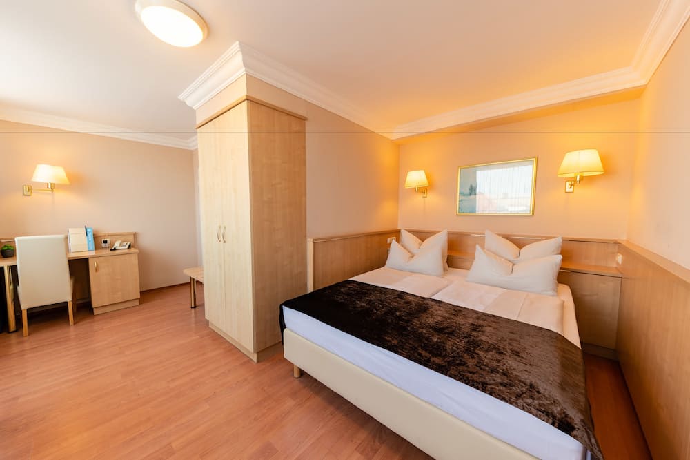 ホテル ロイヤル 写真