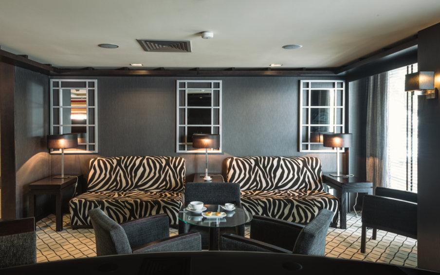 ホテル リスボア 写真