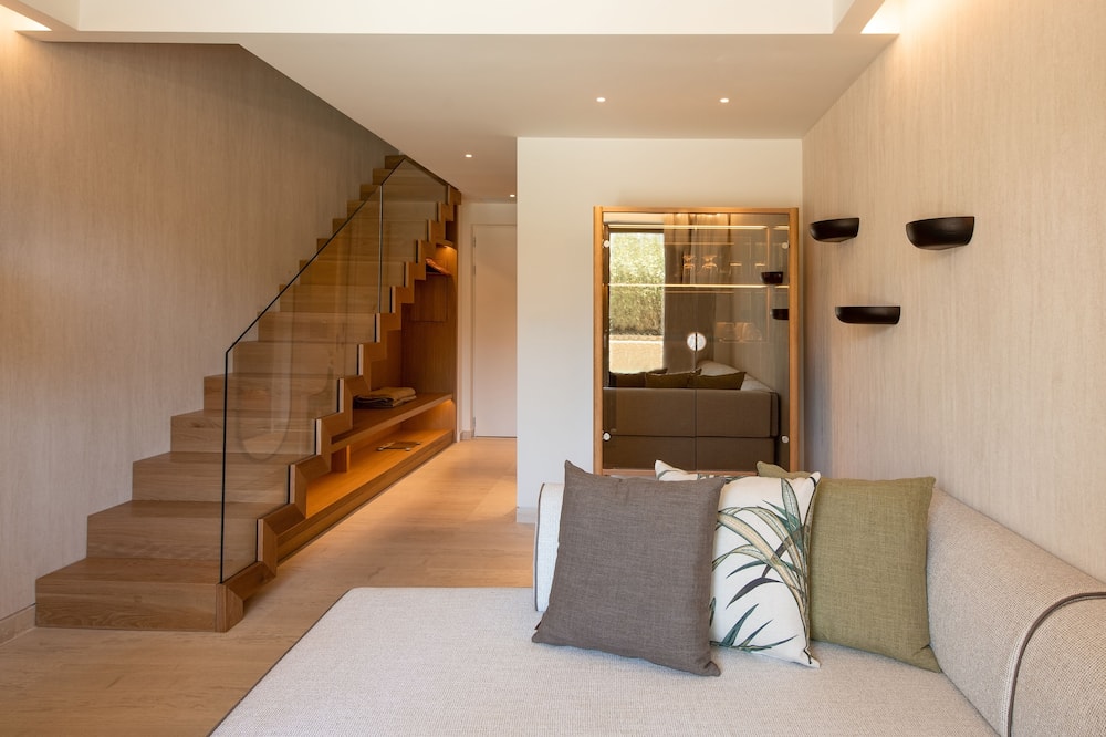 ミツィス セレクション リネラ 写真