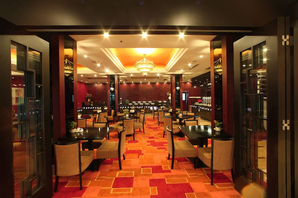 チェンメン ジャンクオ ホテル (北京前門建國飯店) 写真