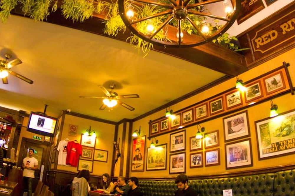 イルカイ ホテル 写真