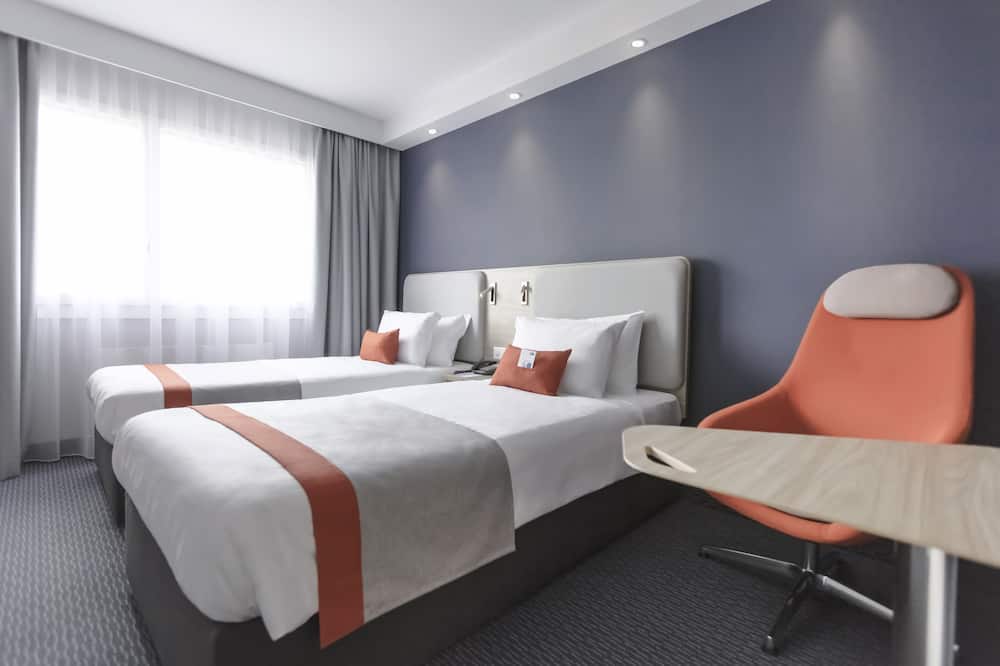 ホリデイ イン エクスプレス ルツェルン ノイエンキルヒ バイ IHG 写真