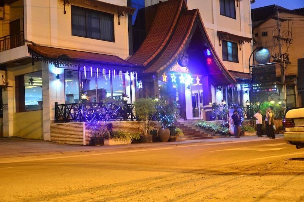 ニュー ローズ ブティック ホテル 写真