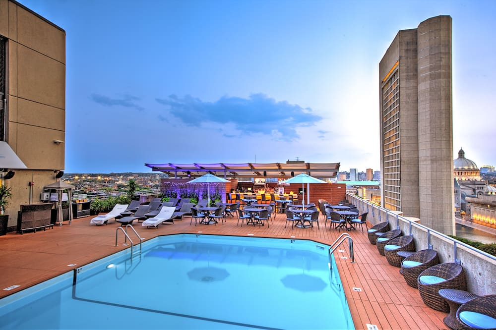 ザ コロネード ホテル 写真