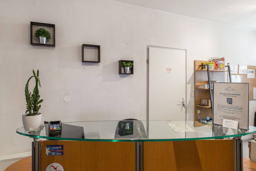 コンフォート アパートホテル ルマン 写真