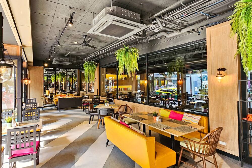 ティニディートレンディバンコクカオサン 写真