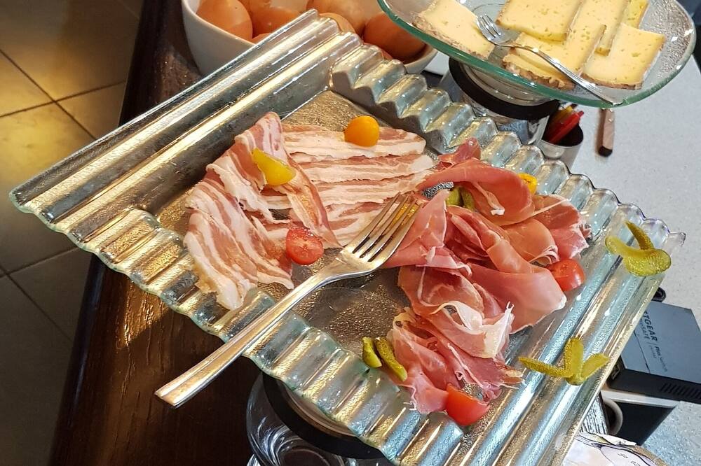 Savoy Hotel & Restaurant 写真