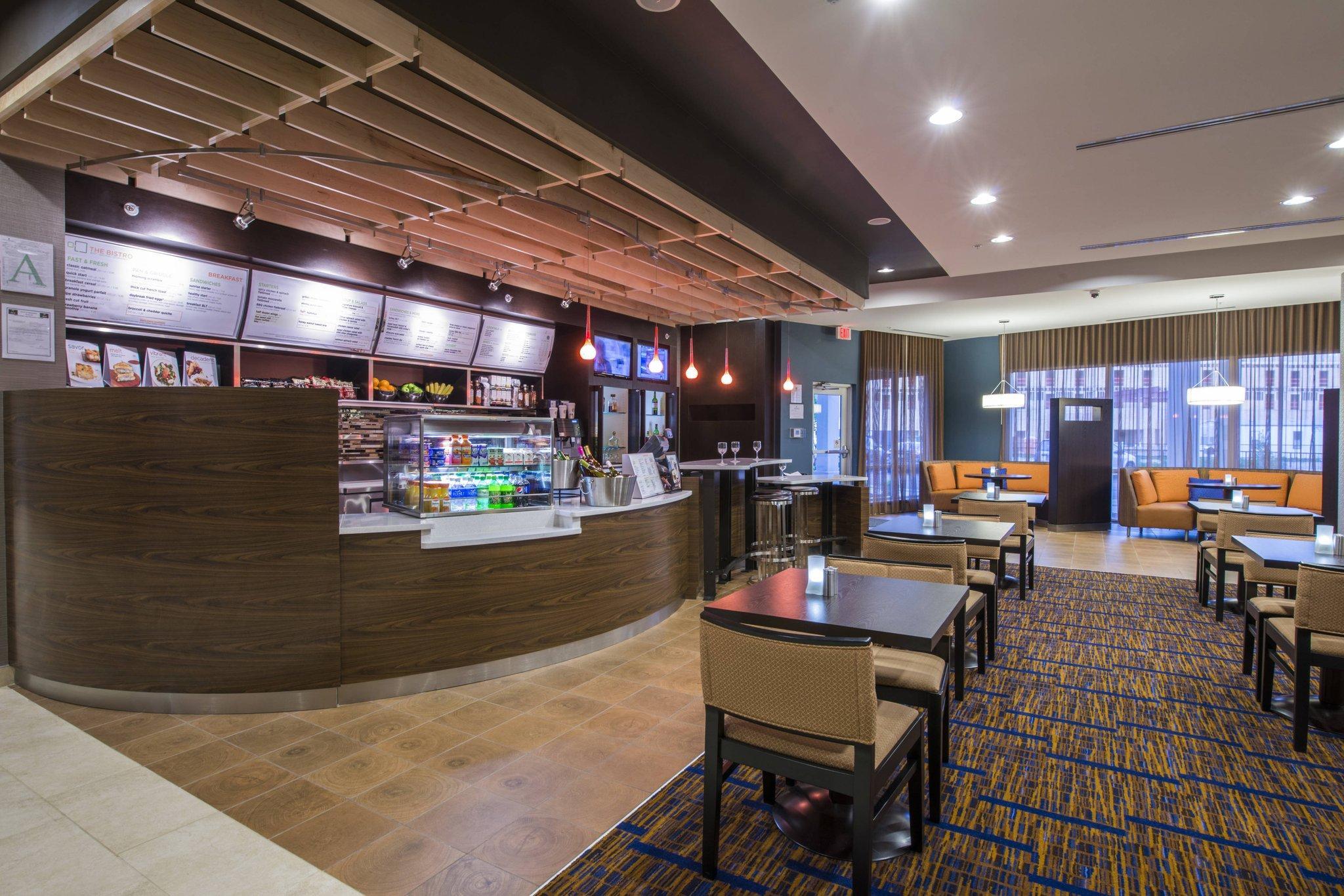 Courtyard by Marriott Columbus 写真
