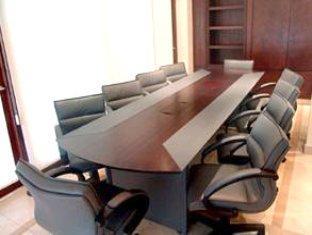 エンバハドール ホテル 写真