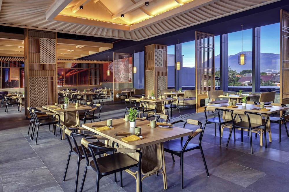 グランド メルキュール マラン 写真