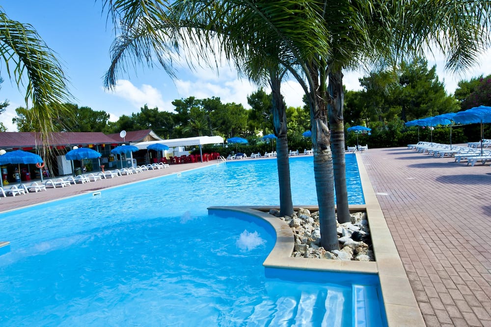 ビラッジョ レ ディオメディ 写真