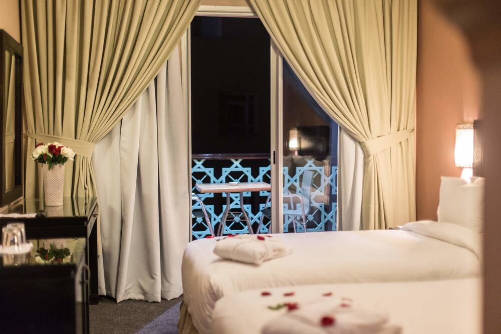 ホテル アルマス 写真