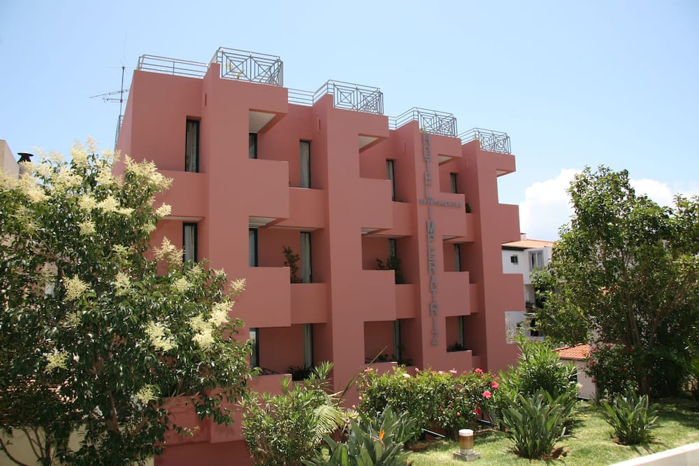 アパートホテル インペラティツ 写真