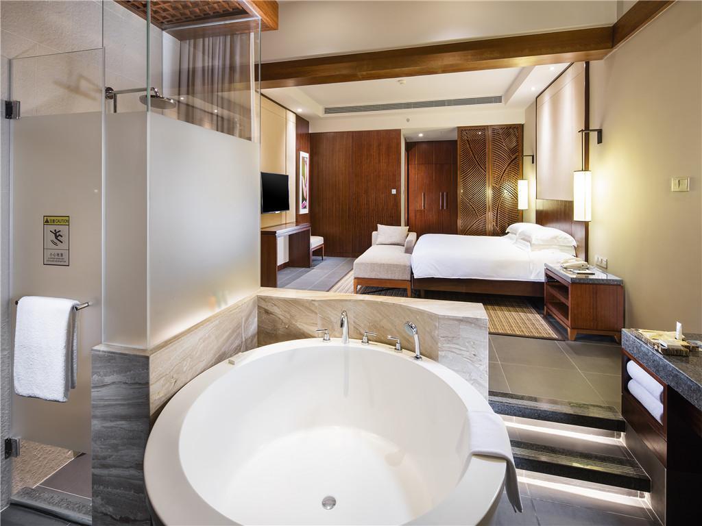 ヒルトン サンヤー ヤーロン ベイ リゾート&スパ 写真