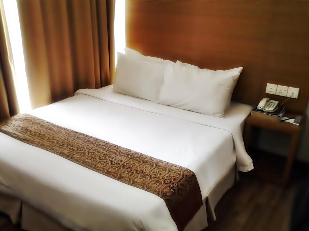 ドーマニホテル クチン 写真