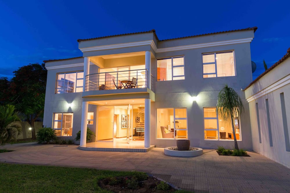 ザ スタジオ ゲスト ハウス 写真