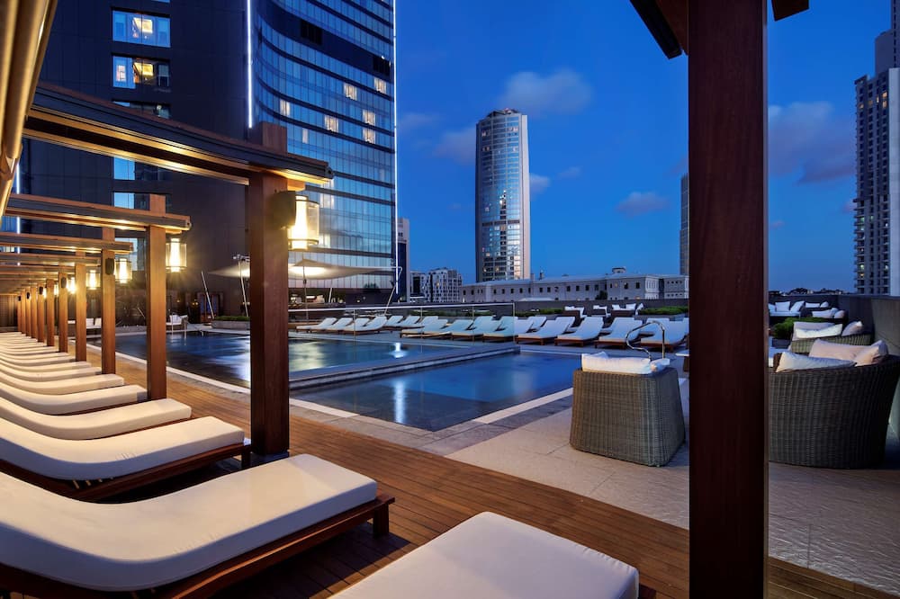 ヒルトン イスタンブール ボモンティ ホテル & カンファレンス センター 写真