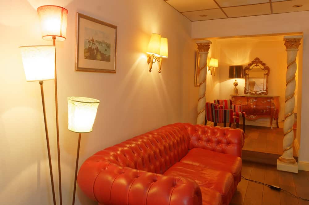 ホステル トゥールーズ ウィルソン 写真