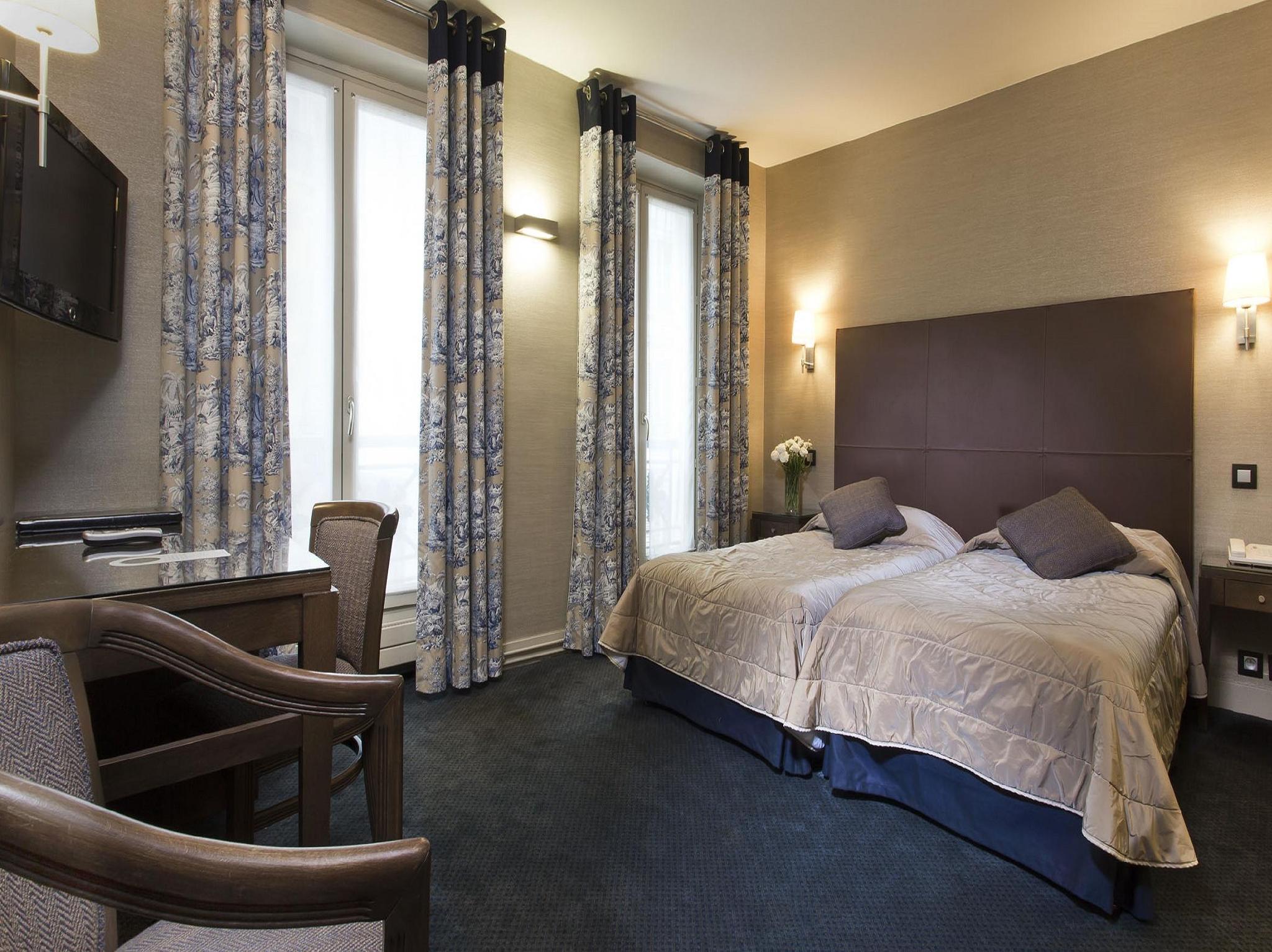 ホテル パッシー エッフェル 写真