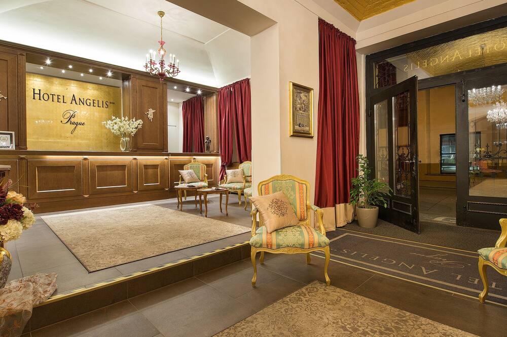 アンゲリス 写真