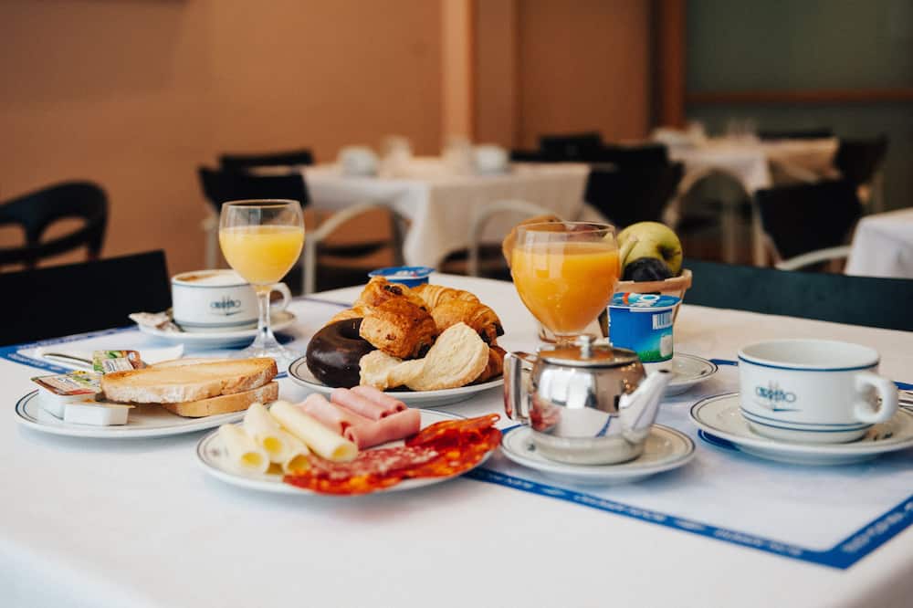 ホテル カレーニョ 写真