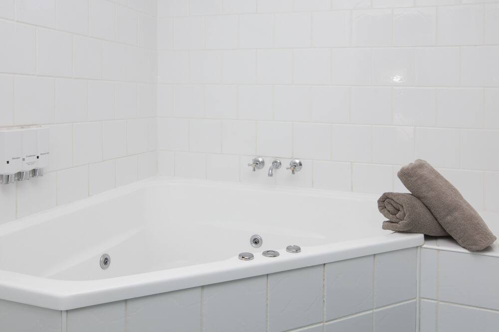 ジェームズ ストリート モーター イン 写真