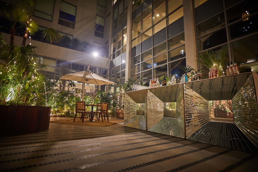 アロフト ニューデリー エアロシティ 写真