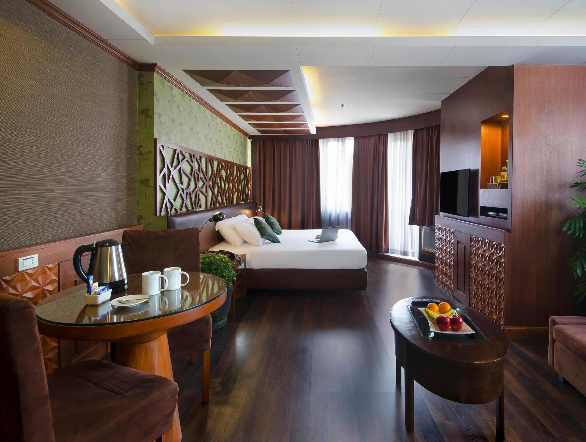 ホテル ラ コロナ マニラ 写真