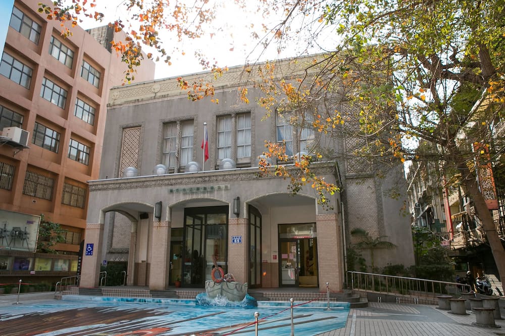 アンバサダー ホテル シンチュウ 写真