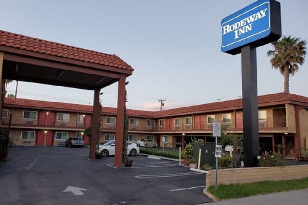 ロードウェイ イン カーソン、ロサンゼルス サウス 写真