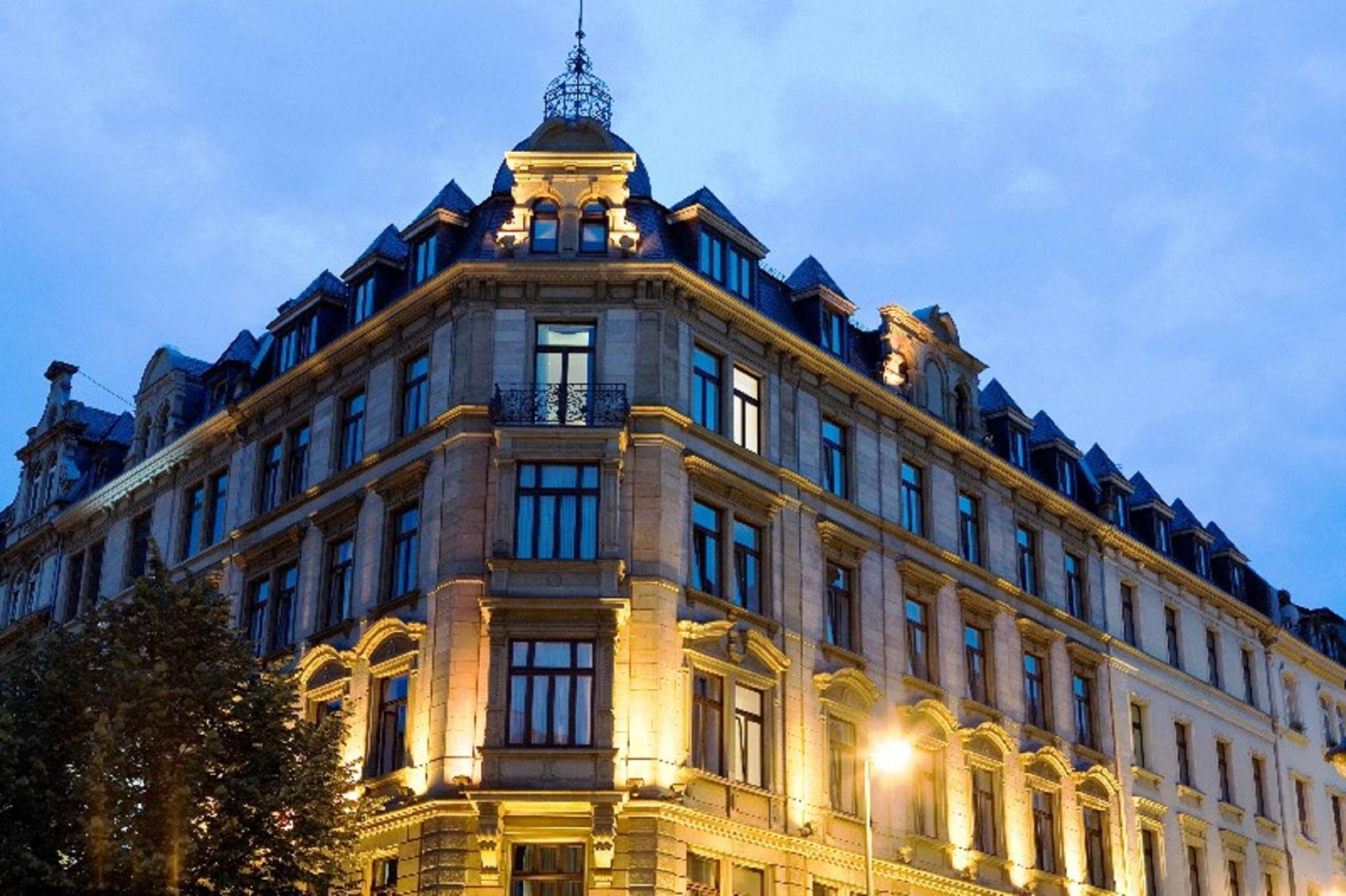 ヴィクトリア ホテル 写真