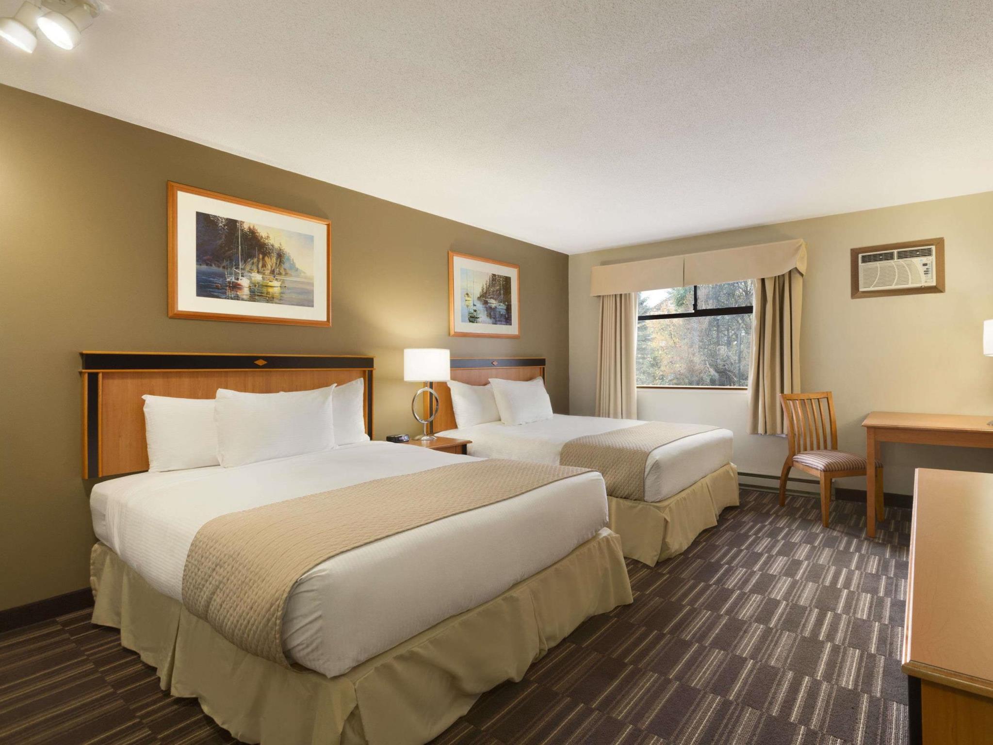 デイズ イン バイ ウィンダム ナナイモ 写真