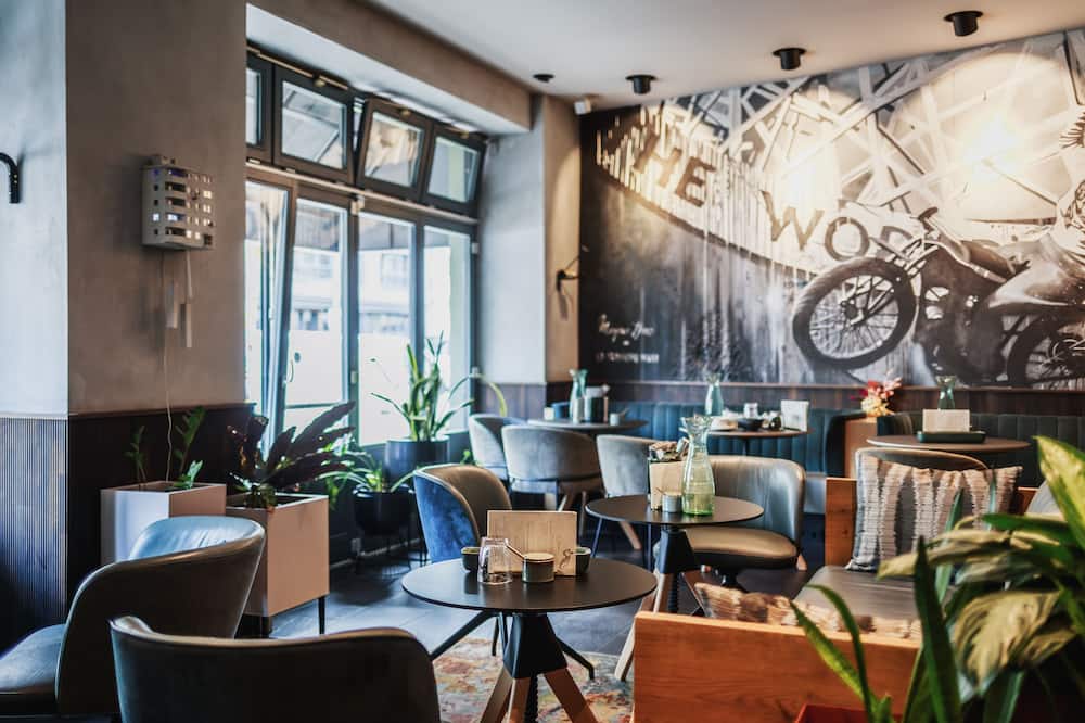 ザ サーカス ホテル 写真