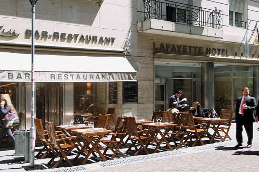 ラファイエット ホテル 写真