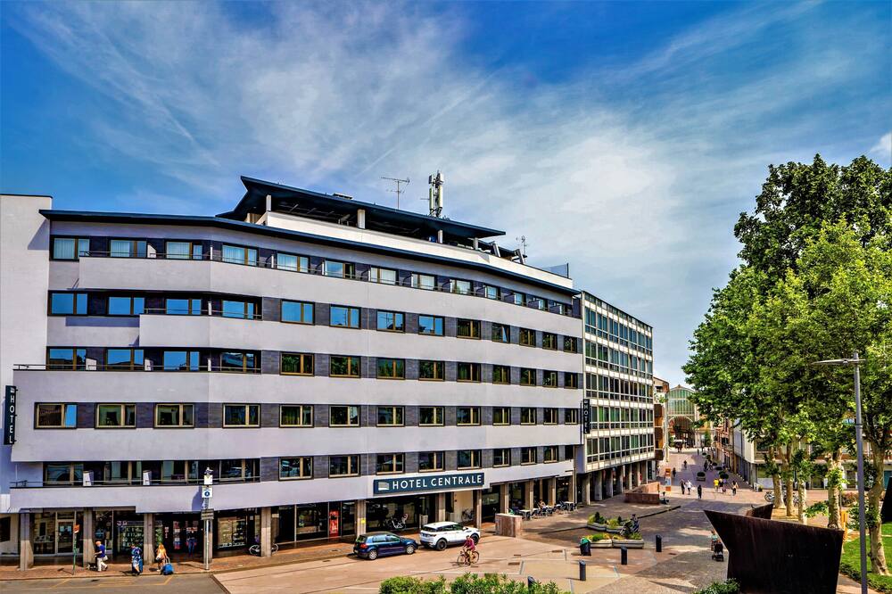 チェントラーレ ホテル 写真