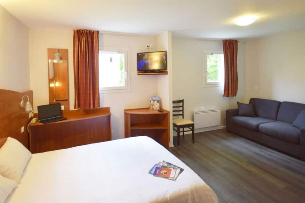 Brit Hotel Reims La Pompelle 写真