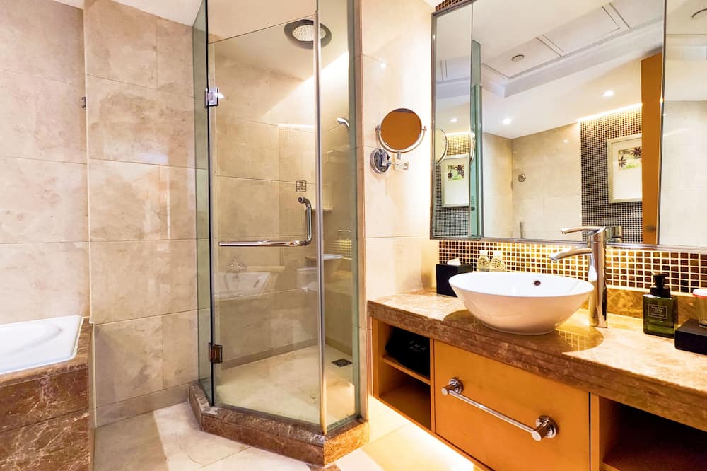 ミレニアム ホテル チェンドゥ 写真