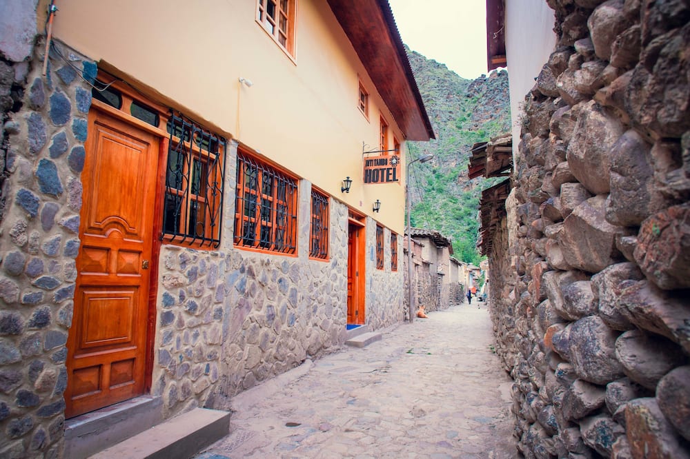 インティタンボ ホテル 写真