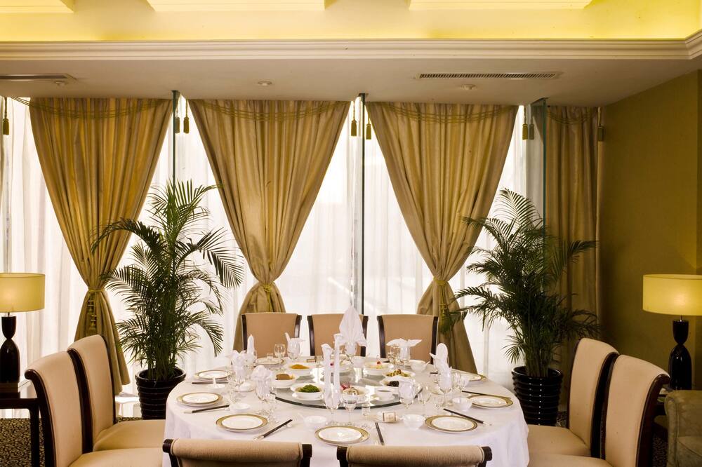 ジャンジアガン フアファン ジンリン インターナショナル ホテル 写真