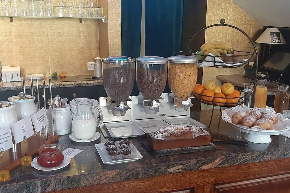 ホテル コンヴィツェ 写真