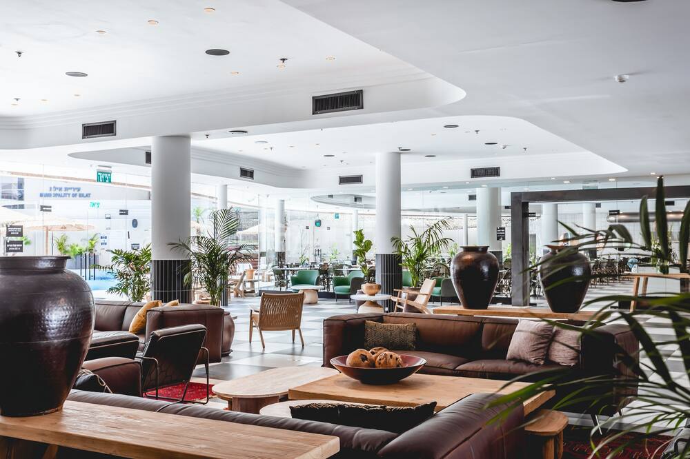 ヤコブ エイラート 写真