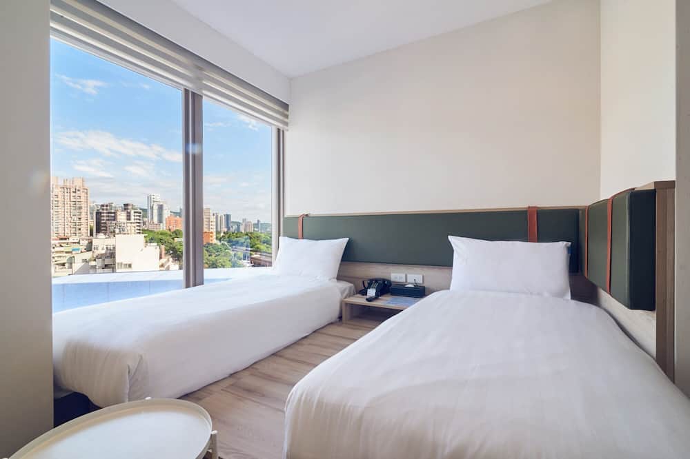 チェック イン エクスプレス ニュー タイペイ タンスイ 写真