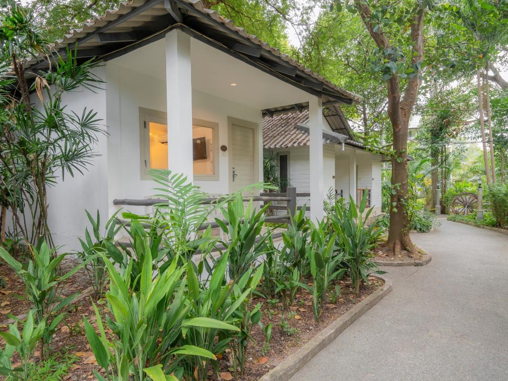 サンシャイン ガーデン リゾート 写真