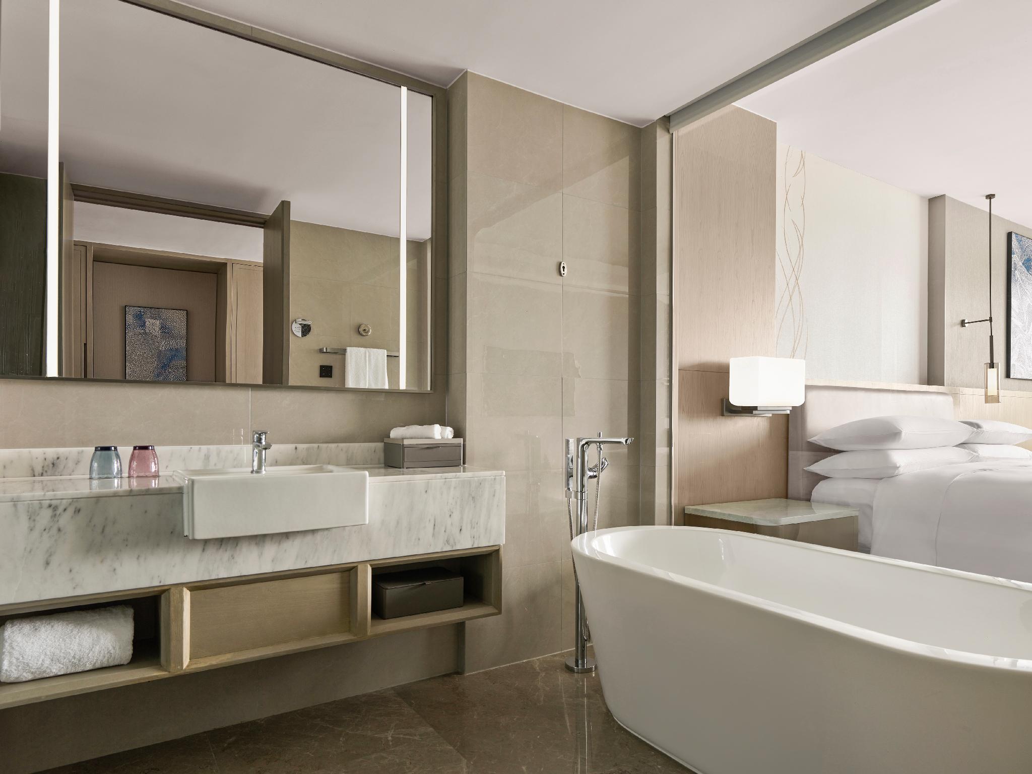 シャンハイ マリオット ホテル ヤンポー リバーサイド 写真