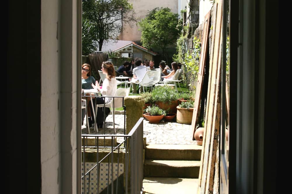 ローザ エ タウ タウンハウス 写真