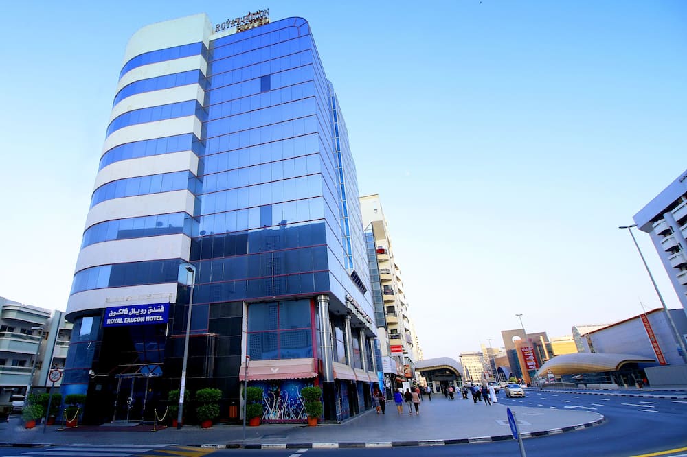 ロイヤル ファルコン ホテル 写真