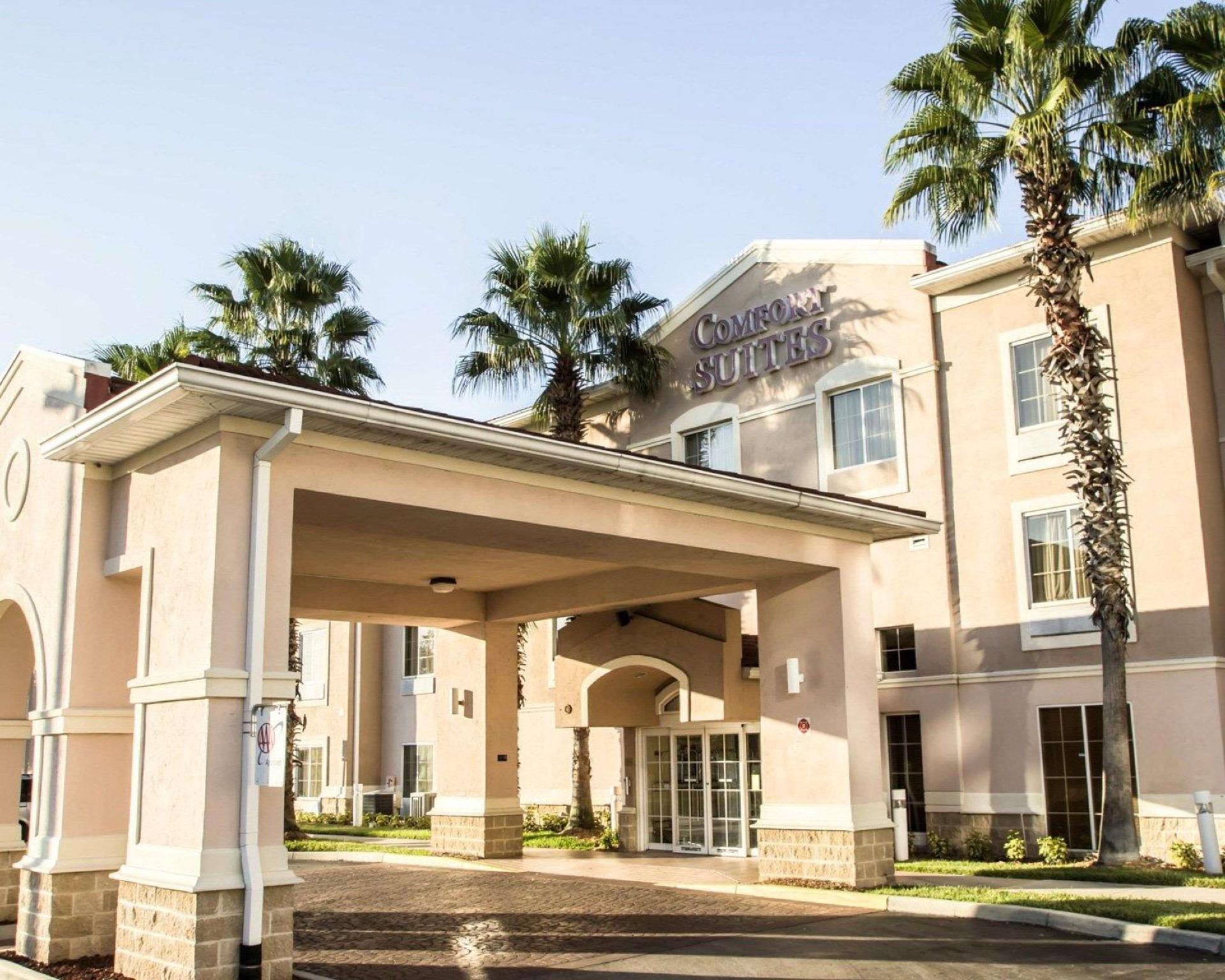 コンフォート スイーツ ダウンタウン 写真