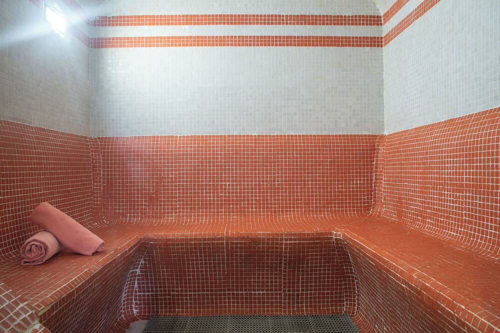 マクドナルド ドナ ローラ クラブ 写真